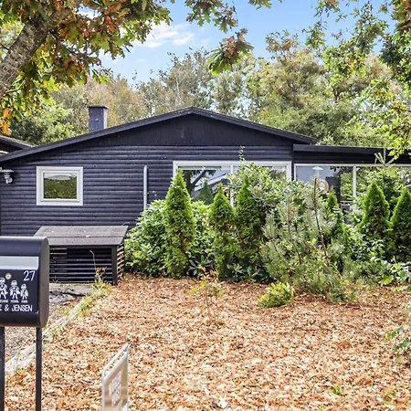 Σπίτι διακοπών 6 Person In