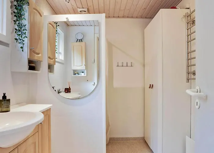 6 Person In Σπίτι διακοπών Logstor